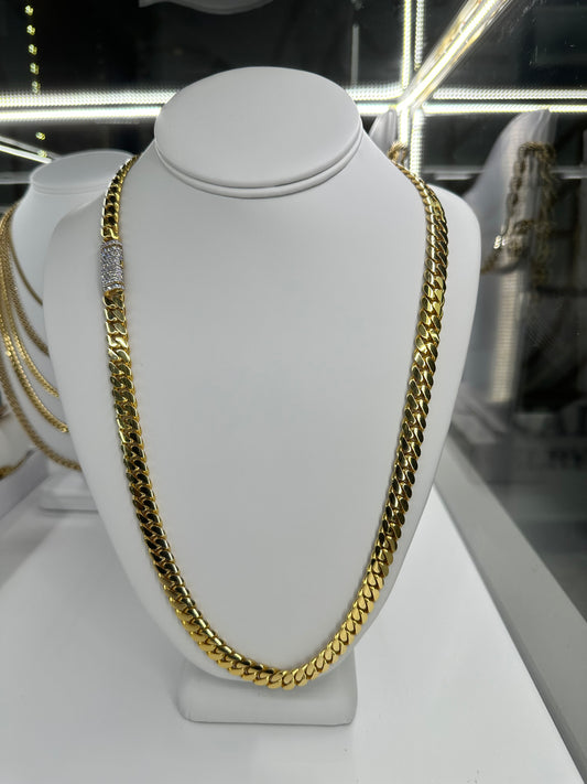 Cuban Link With Diamond Lock Special!!