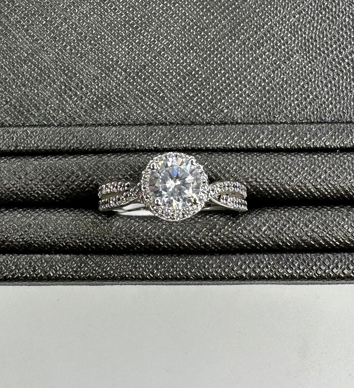 1.5ct Diamond Engagement Ring (with halo)